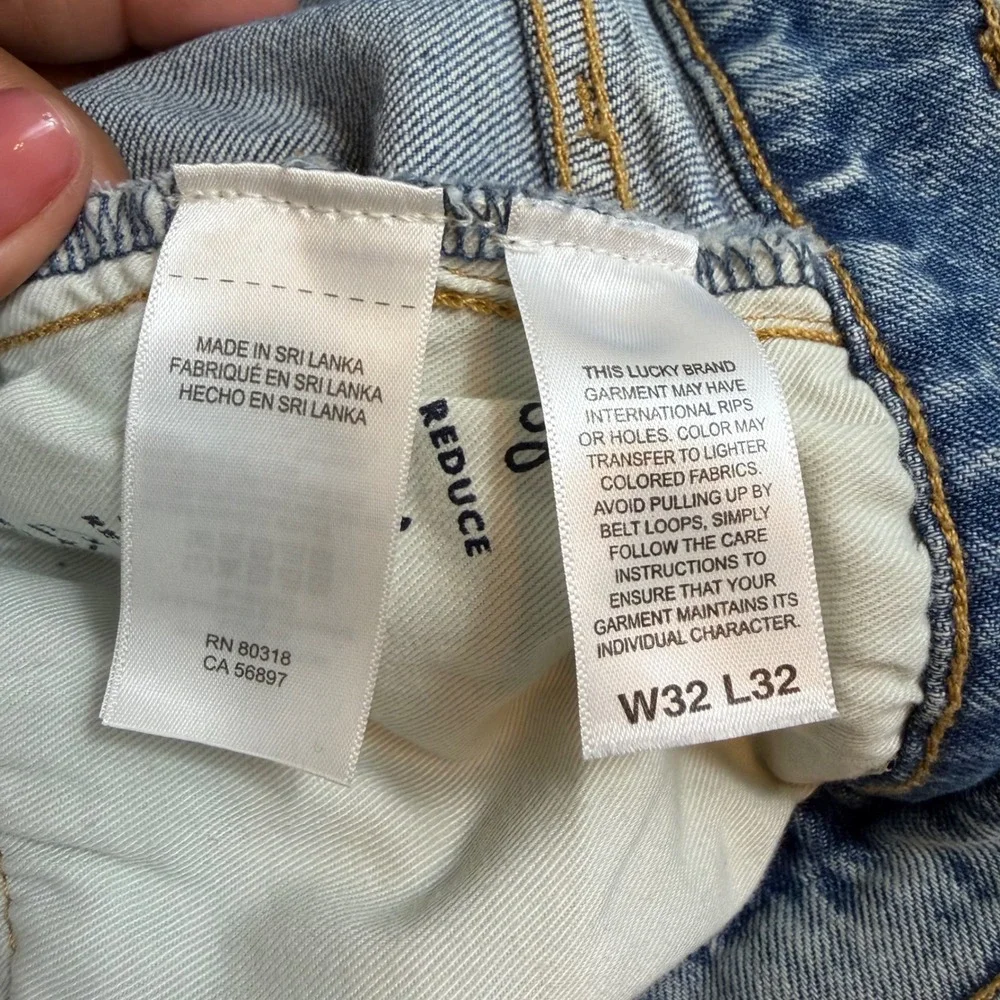 Lucky Brand 223 Straight Leg Jeans Mens 32x32 Light Wash Distressed Denim